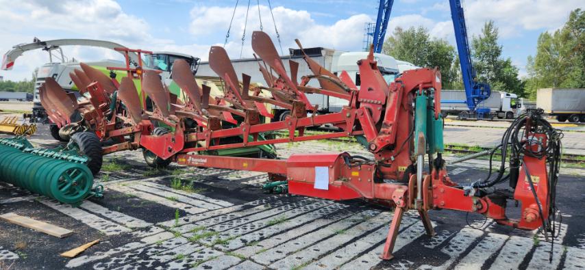 Плуг Kverneland PW100, 8-ми корпусной, 2014 года выпуска